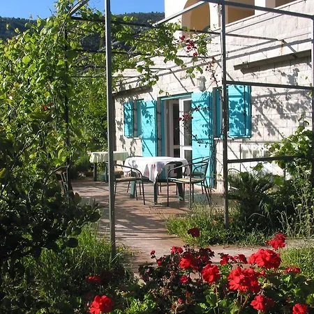 Pelagosa Apartment *