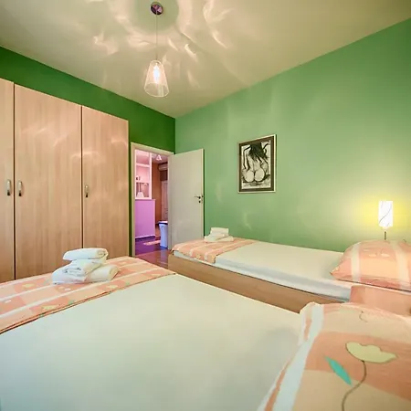 Pelagosa Apartment *